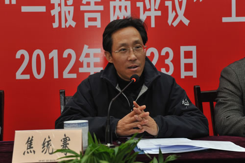 嘉定區總工會副主席焦統騫在滬工閥門職代會上發表講話